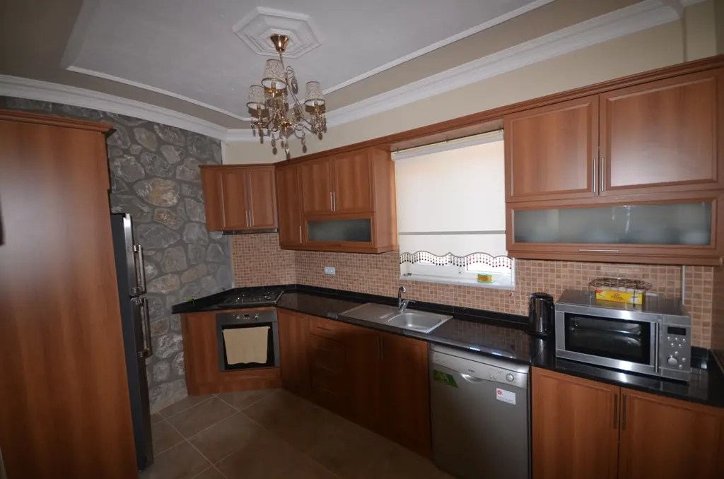 Fitted kitchen